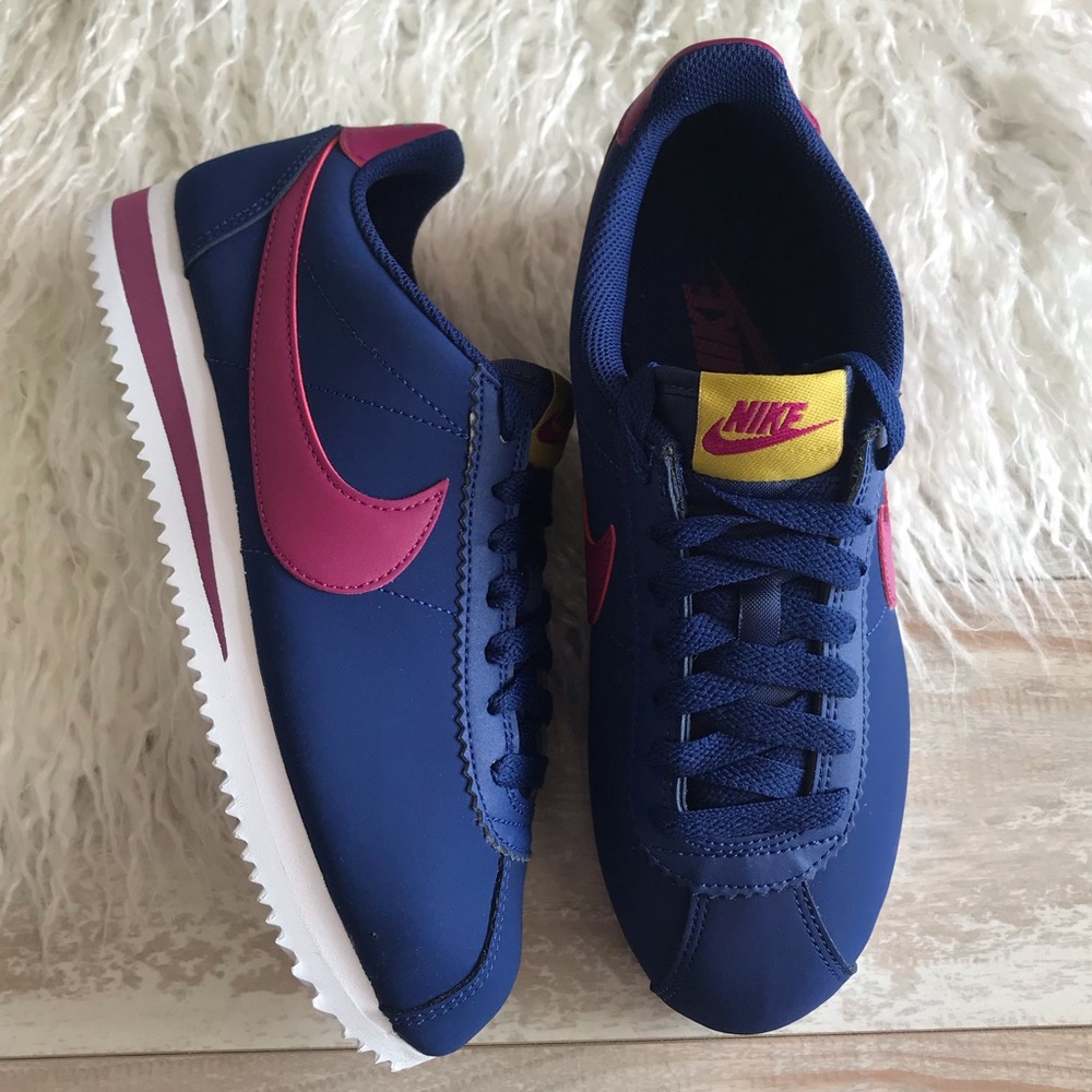 NWT Nike Classic Cortez Leather - Picture 2 of 7